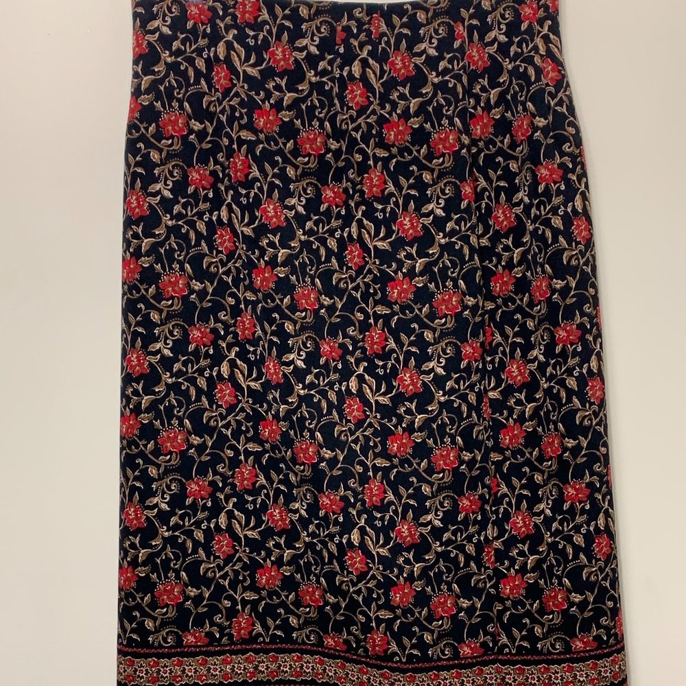 Retro Red and Black Floral Straight Skirt Size 14 Petite